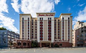 Hampton Inn & Suites Albany-Downtown